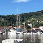 Brezza Marina * Porto Venere