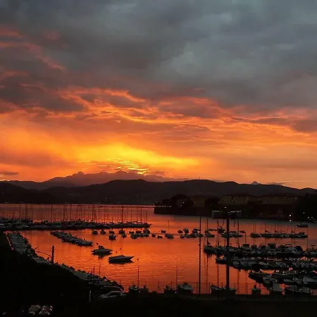 Brezza Marina * Porto Venere